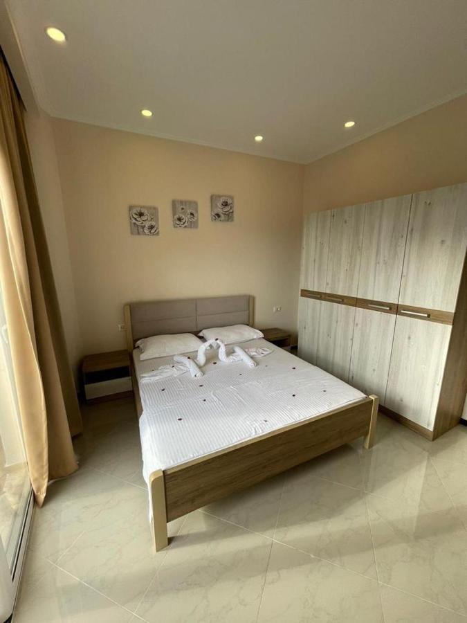 Seaside Apartmens Саранда Экстерьер фото