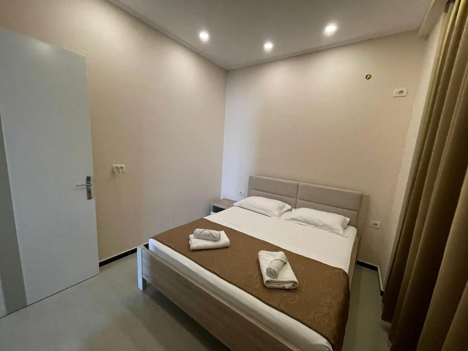Seaside Apartmens Саранда Экстерьер фото